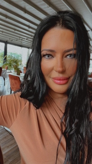 Шерифовска Нина